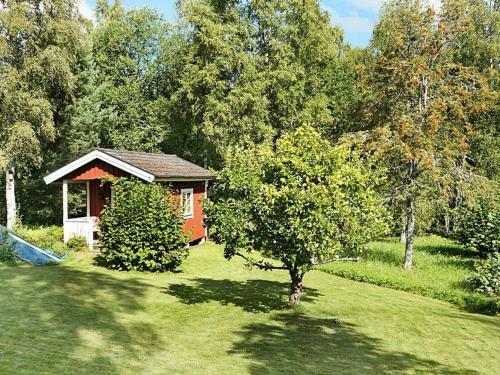 Two-bedroom Holiday Home In Motala 2