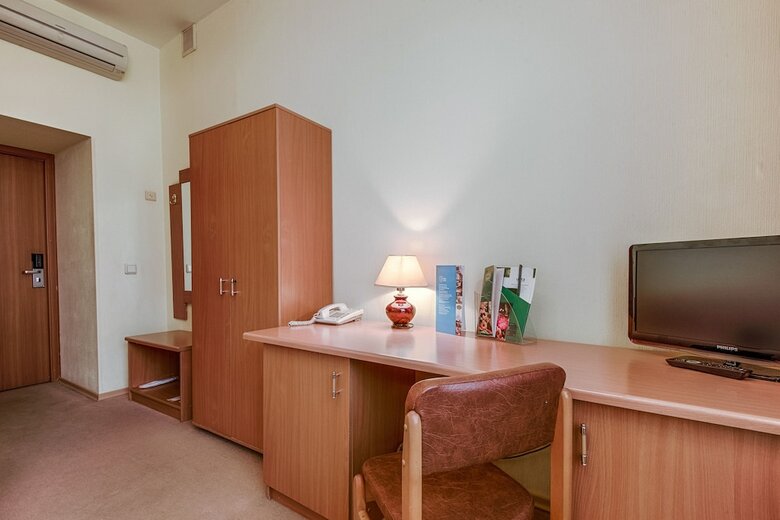 Yekaterinburg-tsentralny Hotel