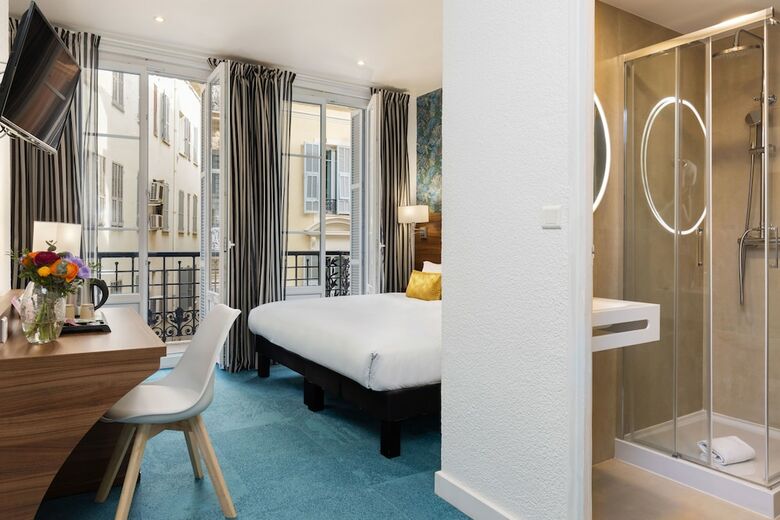 Hotel Azurea