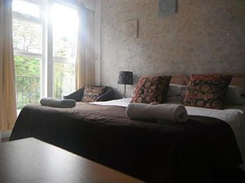 Bed & Breakfast Ingledene Guest House
