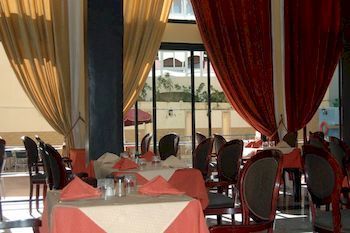 Hotel De La Corniche