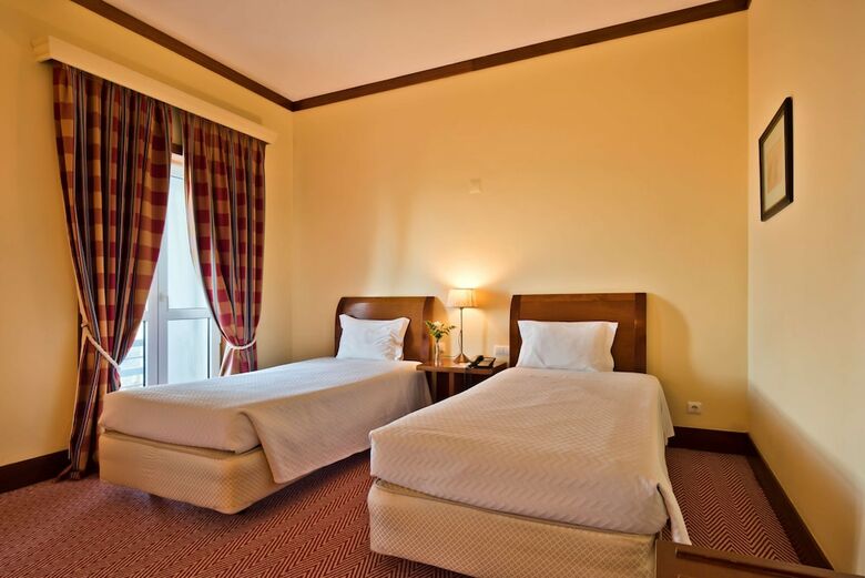 Golden Tulip Caramulo Hotel