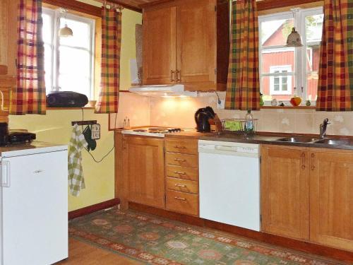 Two-bedroom Holiday Home In S�vsj�