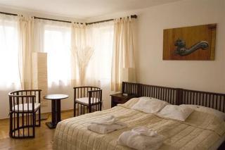 Hotel Domus Henrici