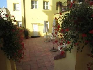Hotel Domus Henrici