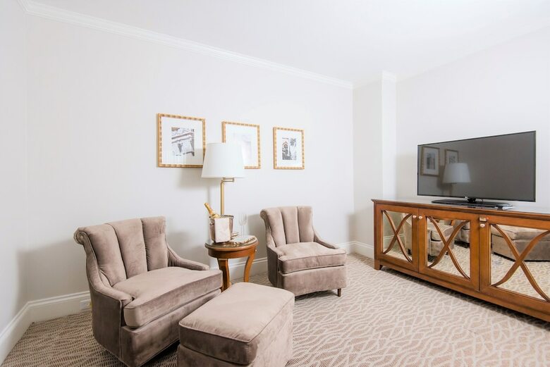 Warwick Melrose Hotel Dallas