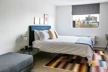 Hotel Corktown Inn