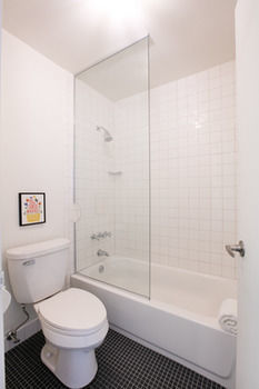 Hotel Corktown Inn
