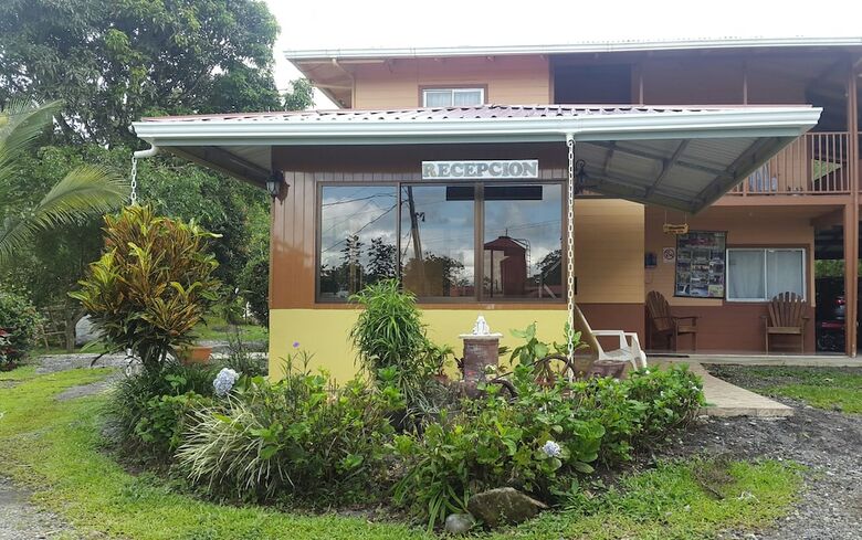 Loma Real Hotel & Hotsprings