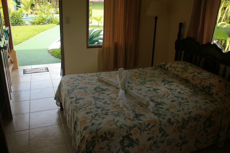 Loma Real Hotel & Hotsprings
