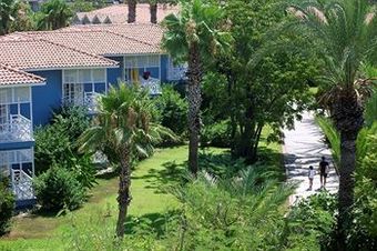Hotel Euphoria Palm Beach Resort