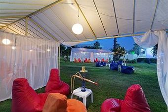 Hotel Euphoria Palm Beach Resort