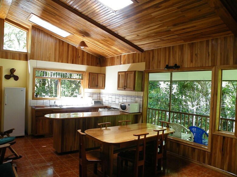 Mariposa Bed And Breakfast