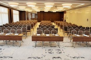 Hotel Burgu Arjaan By Rotana