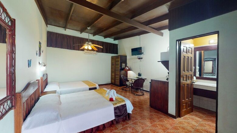 Hotel Arenal Lodge