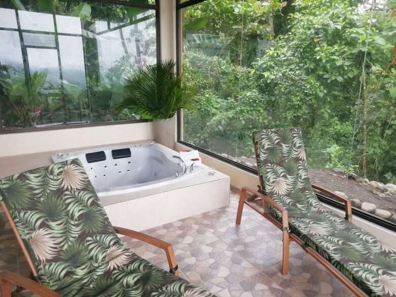 Hotel Arenal Lodge