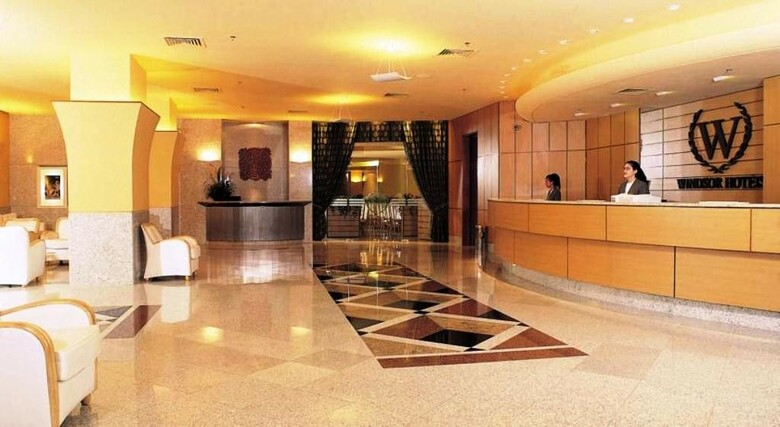 Hotel Windsor Plaza