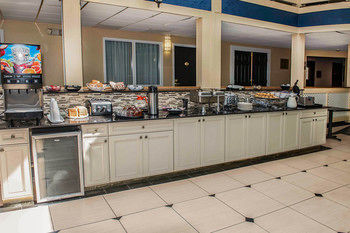 Clarion Hotel & Conference Center