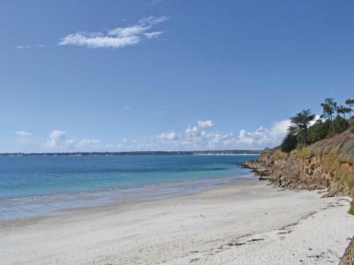 Three-bedroom Apartment 0 In Concarneau