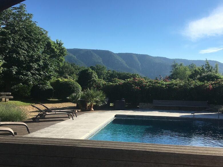 Bed & Breakfast Nulle Part Ailleurs