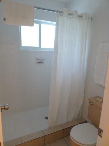 Hotel Surf Side Resort