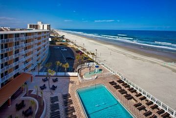 Hotel Inn On The Beach