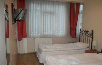 Aquarium Hotel