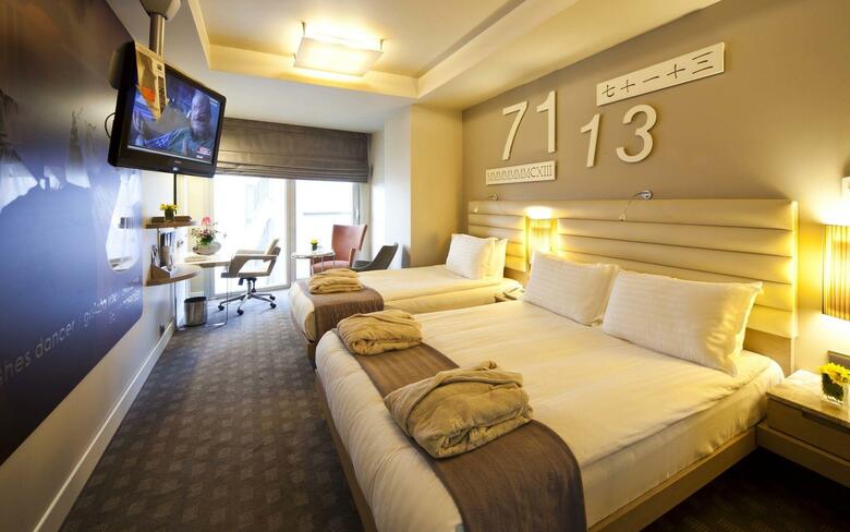 The Peak Hotel