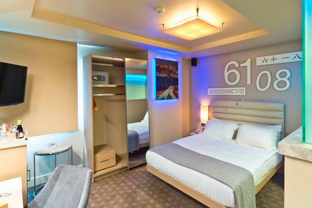 The Peak Hotel