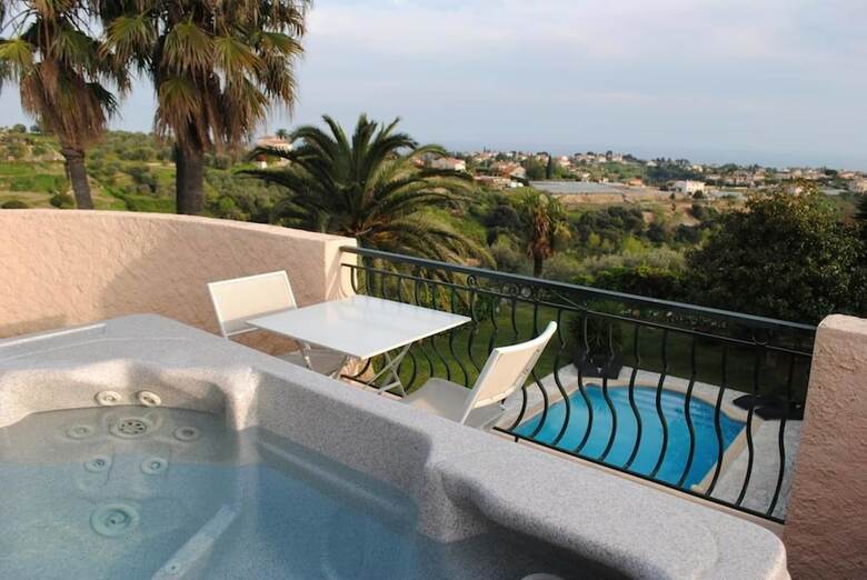Bed & Breakfast Villa Antoline