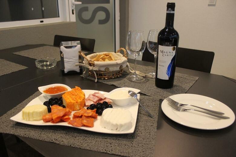 Hotel Para�so