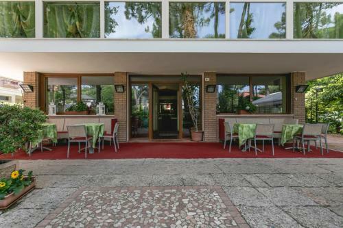 Hotel Deborah