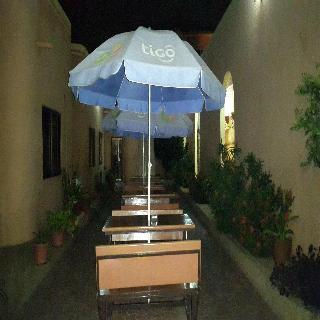 Sir Max Hotel