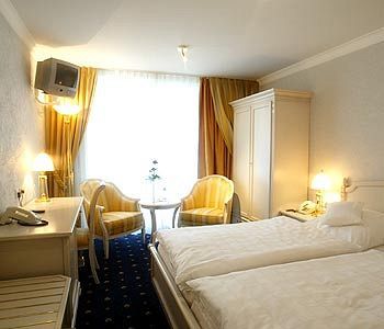 Hotel Schl�sschen Zur Weinsteige