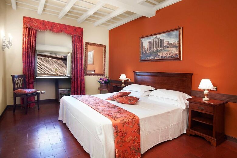 Hotel Pantheon Inn