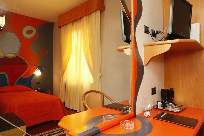 Hotel Lancaster