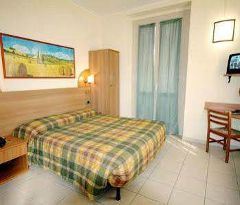 Hotel Eden