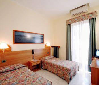 Hotel Eden