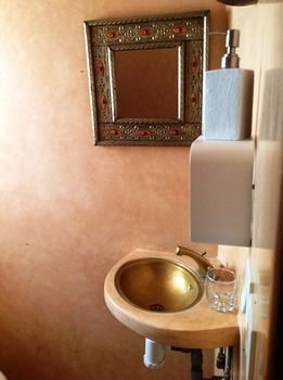 Riad La Maison Des �pices