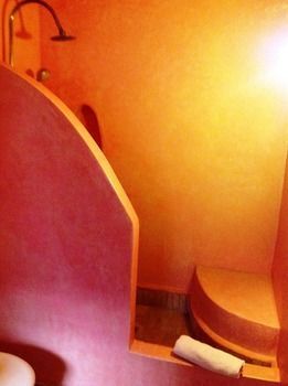 Riad La Maison Des �pices