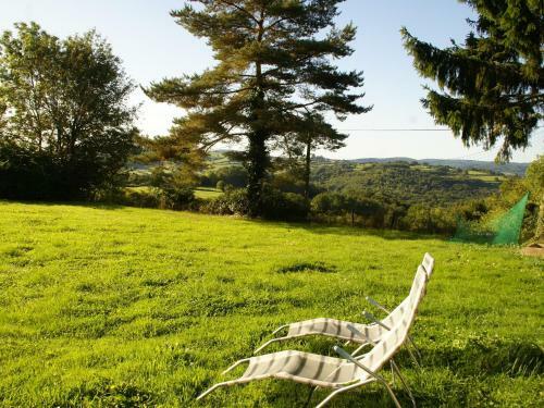 Tastefully Quiet Cottage In The Morvan, In Saint-germain-des-champs