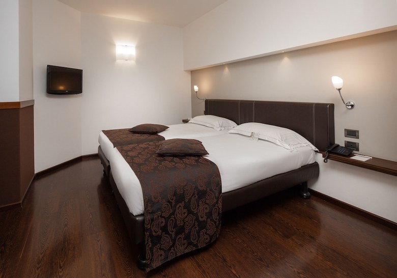 Hotel Biri