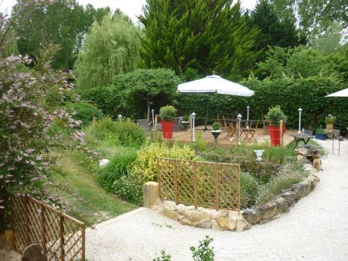 Hostal Residence Beausejour