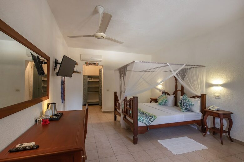 Hotel Kiwengwa Beach Resort