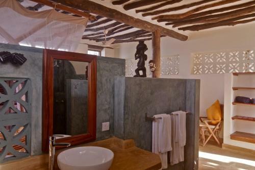 Hotel Sunshine Marine Lodge