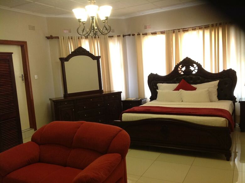 Cypress Executive Lodge