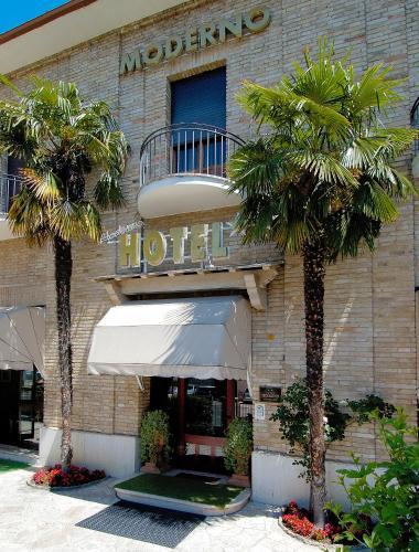 Hotel Moderno