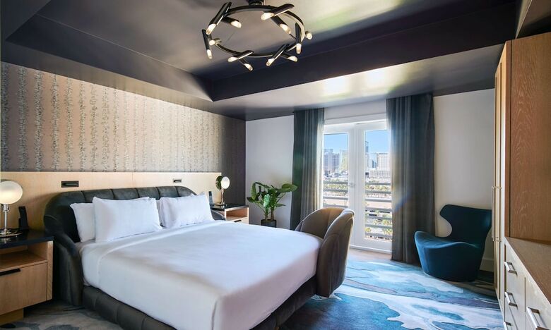 Virgin Hotels Las Vegas, Curio Collection By Hilton