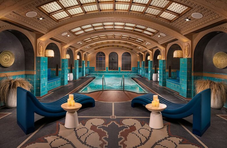 Virgin Hotels Las Vegas, Curio Collection By Hilton