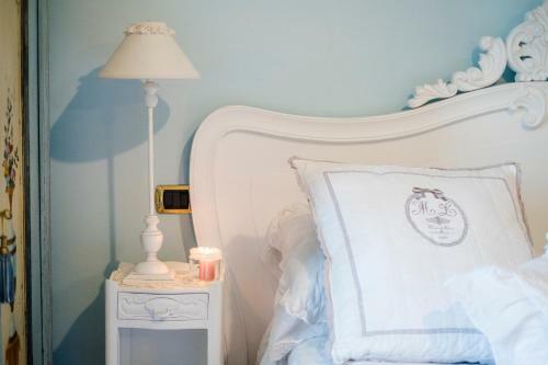 Bed & Breakfast Ripa Medici Parking Included